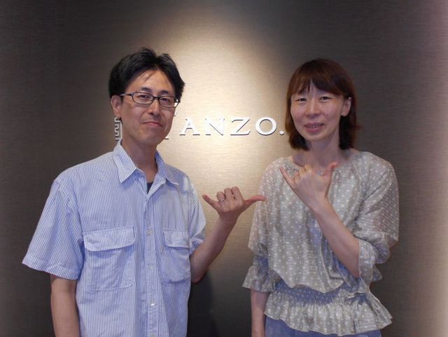 TANZOの結婚指輪は、指になじんで、つけごこちもいいです。のサムネイル