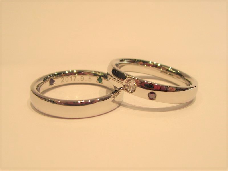 フルオーダーメイドの重厚感溢れる結婚指輪のサムネイル