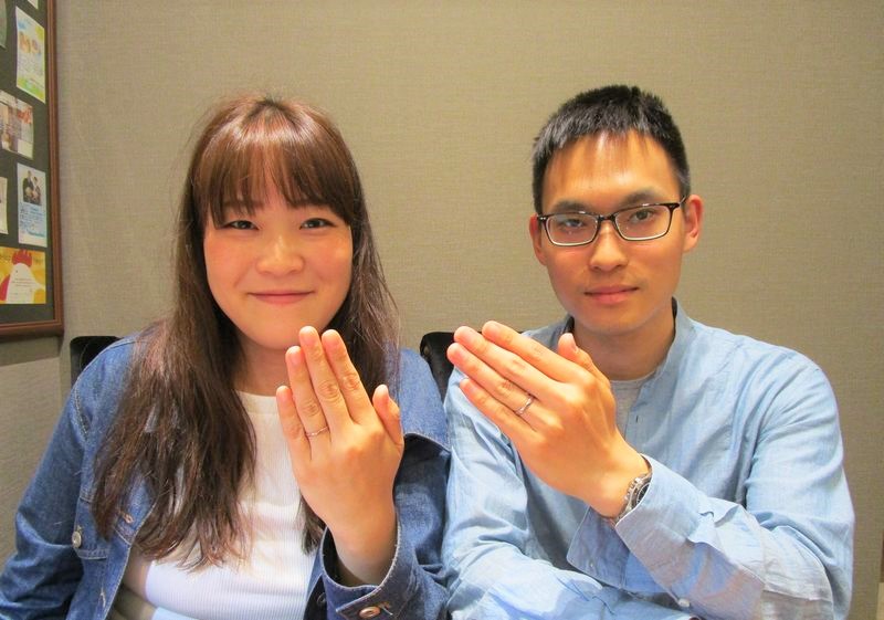 サプライズで婚約指輪をプレゼント。その後結婚指輪もTANZOでお願いしました。のサムネイル