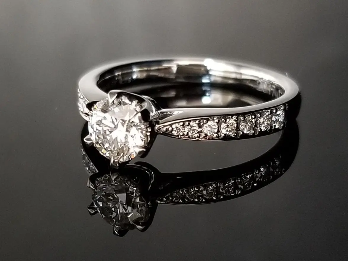 上品なエタニティダイヤモンドリング | 結婚・婚約指輪のオーダー 