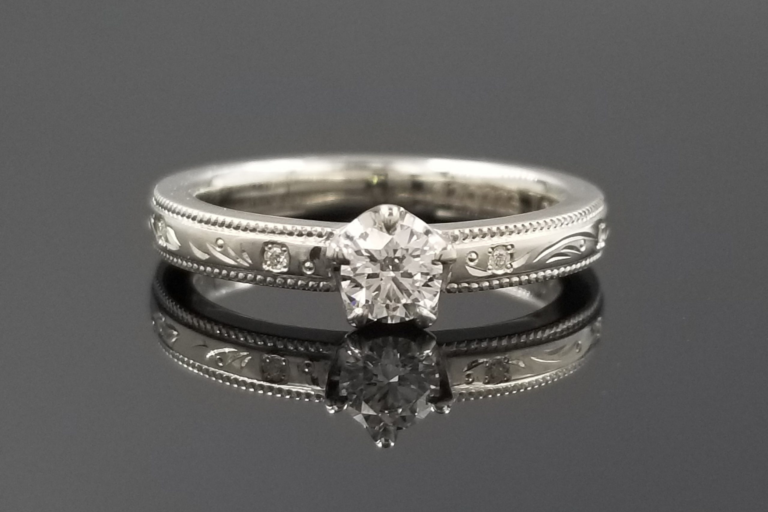 こだわり、そしてあたたかな想いが込められたご婚約指輪のサムネイル